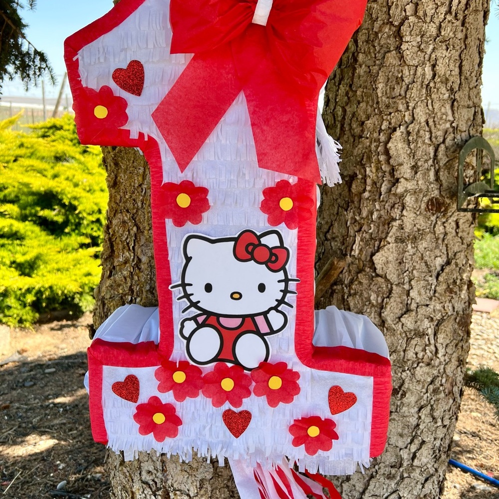 Hello Kitty Red and White Number 1 Piñata